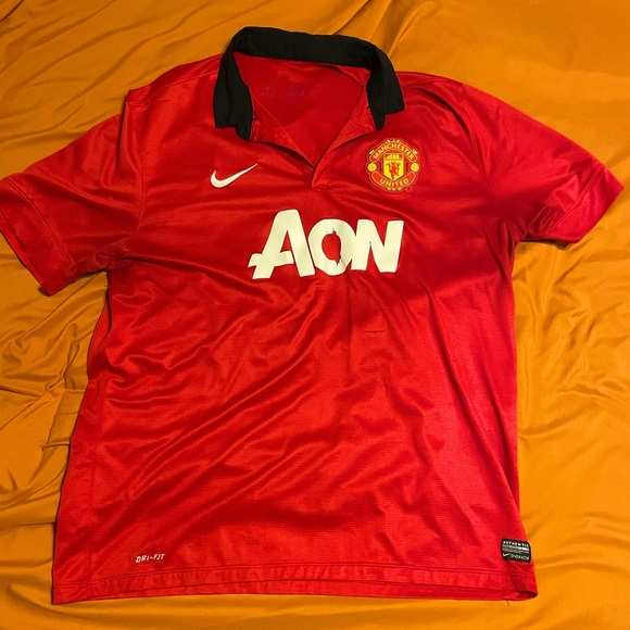 Manchester United top AON 2013 men’s XXL - Picture 1 of 7